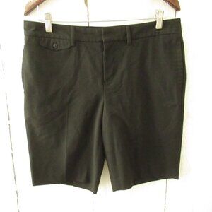 Gap Shorts 6 Black Bermuda Flat Front